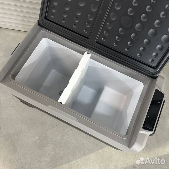 Автомобильный холодильник 12 220 вт