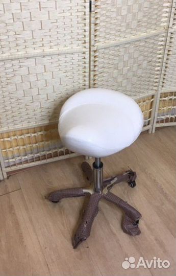 Стул седло со спинкой