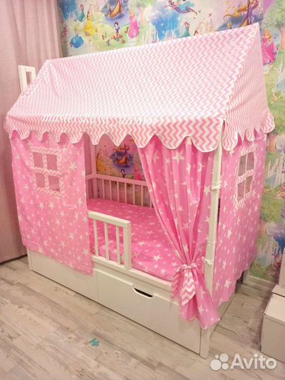 Текстиль для кроватки домика (крыша,шторы)