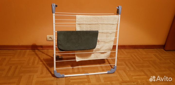 Сушилка для белья напольная / на ванну