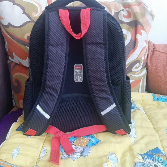 Школьный рюкзак
