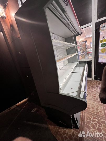 Витринный холодильник