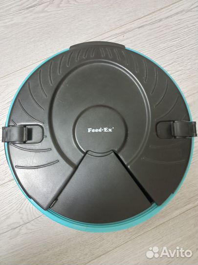 Автоматическая кормушка для кошек Feed-Ex