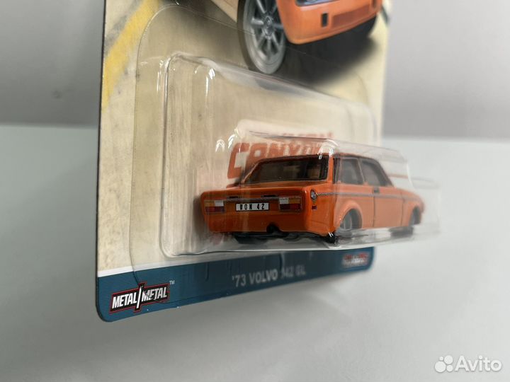 Hot wheels premium volvo