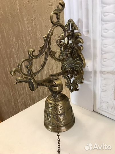 Старинный настенный вызывной колокол