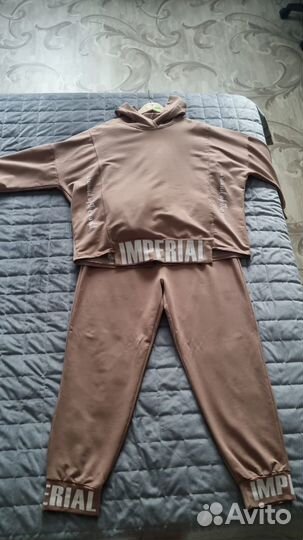 Костюм спортивный женский 50 размер