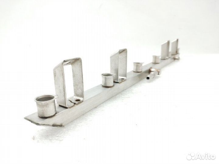 Топливная рейка (рампа) Bmw 6-Series E63 3.0 N52