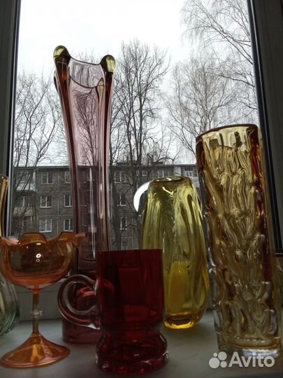 Вазы цветное стекло