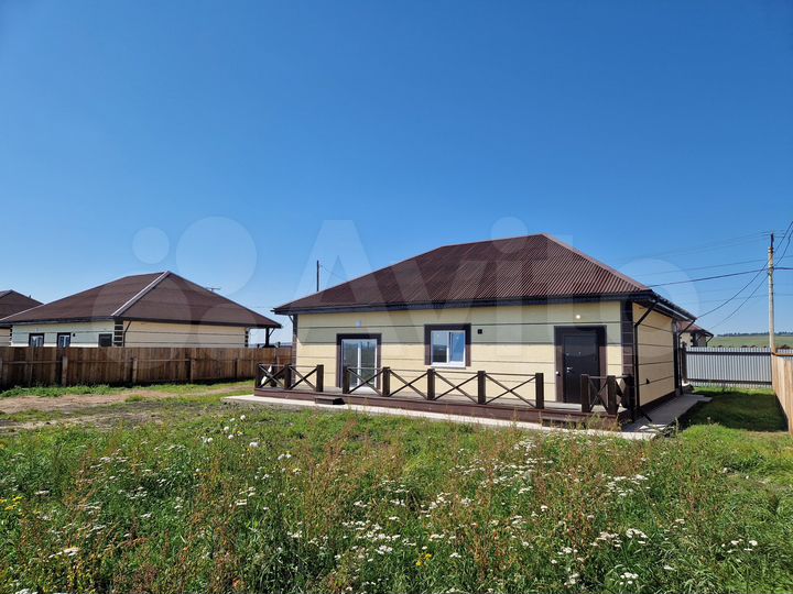 Коттедж 165 м² на участке 10 сот.