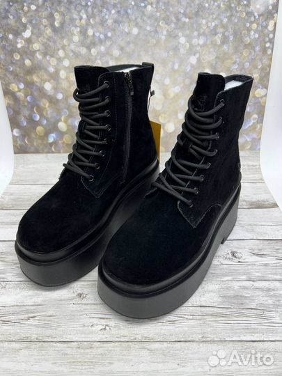 Ботинки женские зимние naked wolfe 39 размер