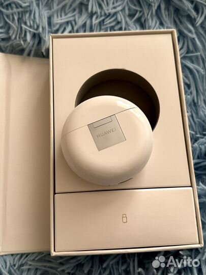 Беспроводные наушники Huawei freebuds 3