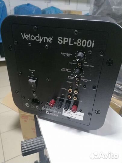 Сабвуфер Velodyne SPL-800i 1000 Вт
