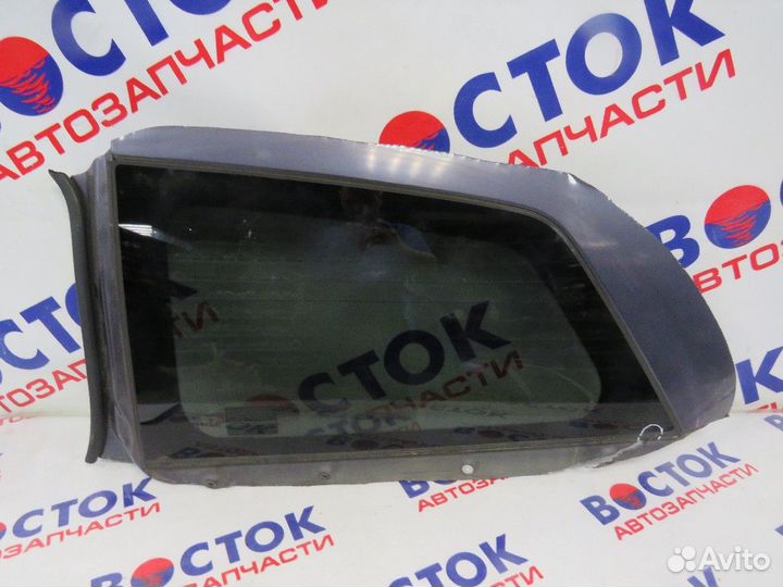 Стекло собачника Лево nissan presage TU31, PNU31