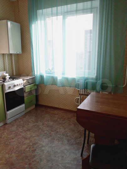 2-к. квартира, 56 м², 10/10 эт.