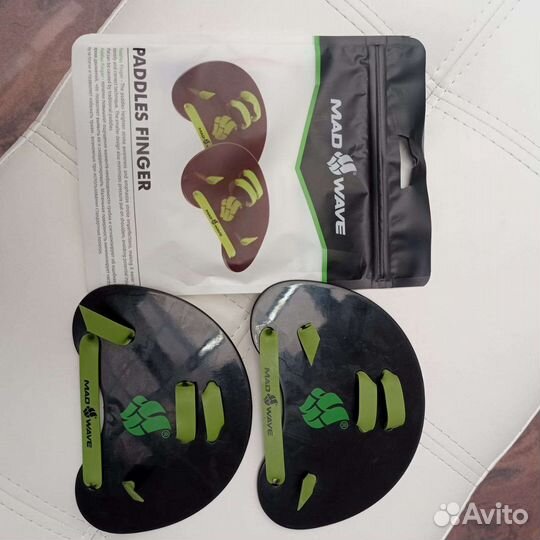 Лопатки для плавания mad wave