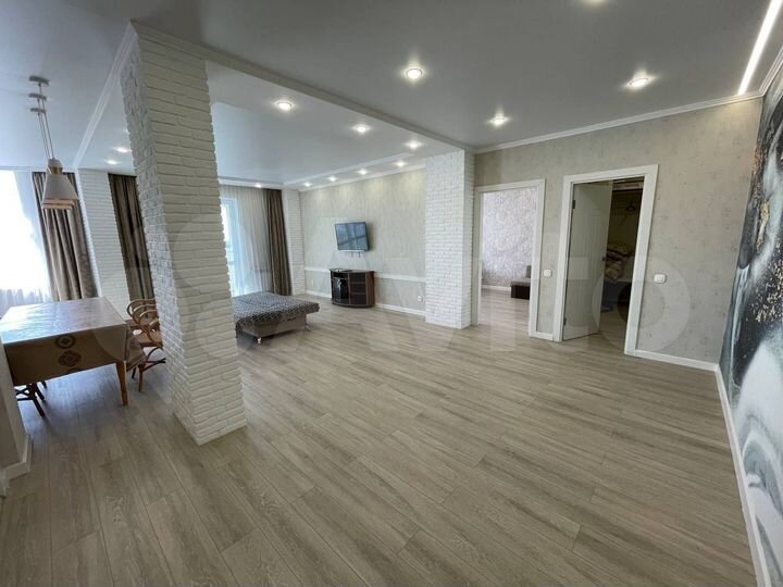 1-к. квартира, 75 м², 8/9 эт.