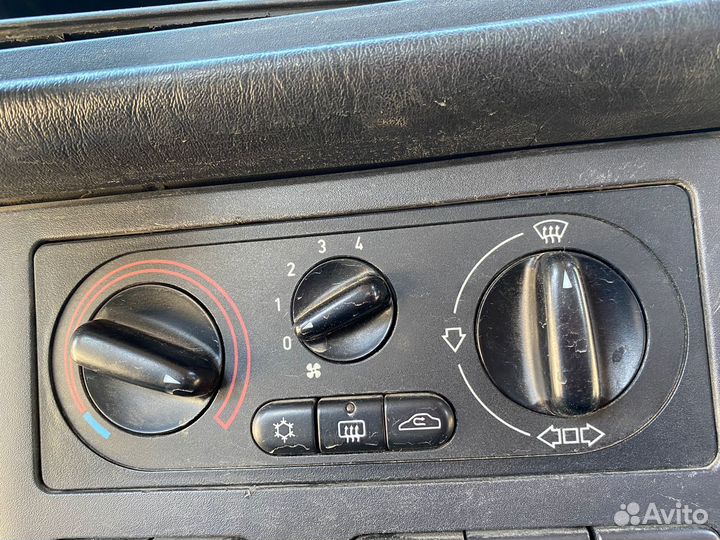 Блок управления печкой Saab 900 2