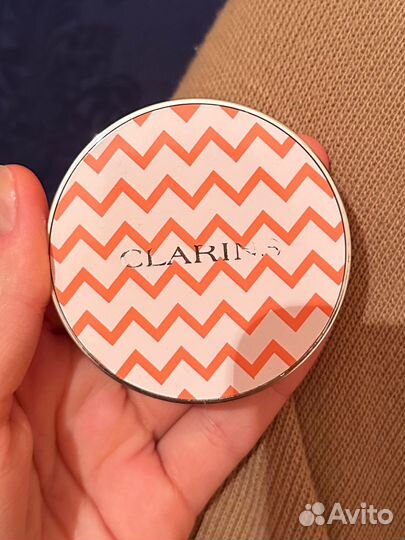 Clarins румяна