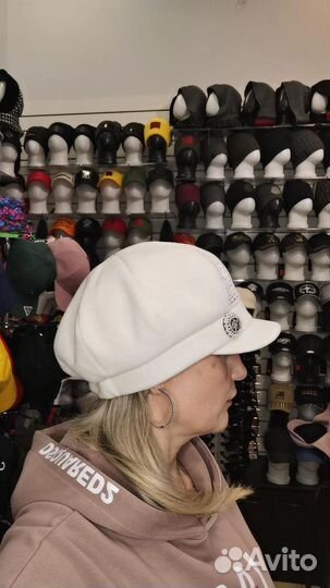 Кепка восьмиклинка, женская со стразами