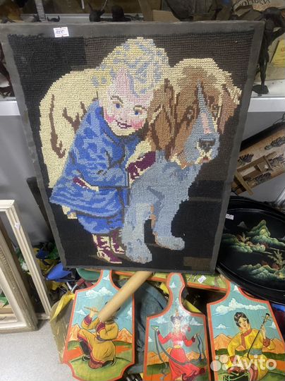 Панно.крестиком.Антикварная лавка