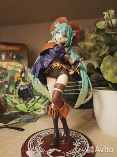 Оригинальная фигурка Hatsune Miku Хатсуне Мику