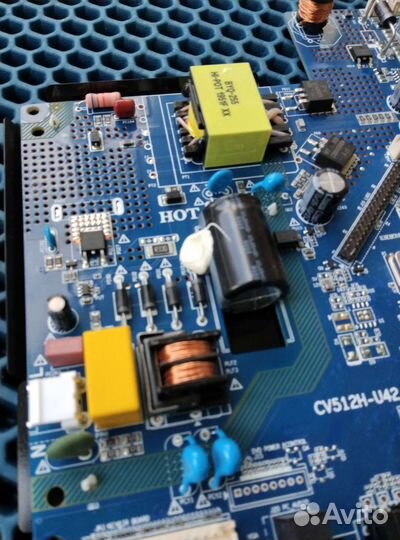 Материнская плата CV512H-U42