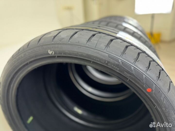 Bearway BW118 275/40 R21 и 315/35 R21 110W