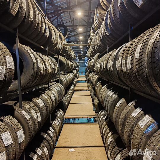 Pirelli P Zero PZ4 275/30 R20 97Y