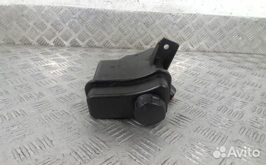 Бачок гу volvo V40 VW (SBE12NO01)