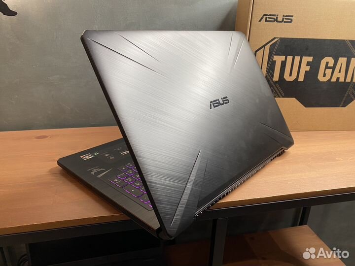 Asus TUF 17,3