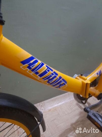 Детский велосипед