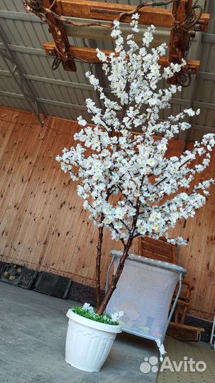 Искусственная сакура