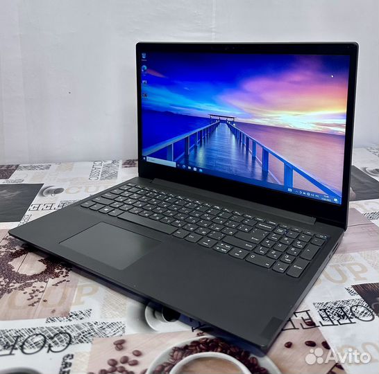 Надежный Ноутбук Lenovo 2022 На SSD Для Работы