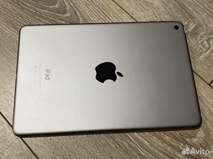 iPad mini 4 128gb