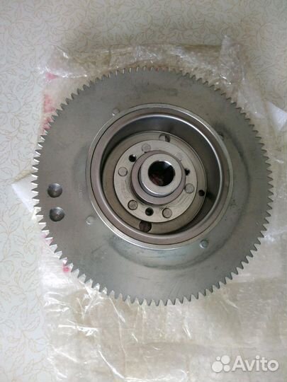 Маховик на лодочный мотор Yamaha 30H