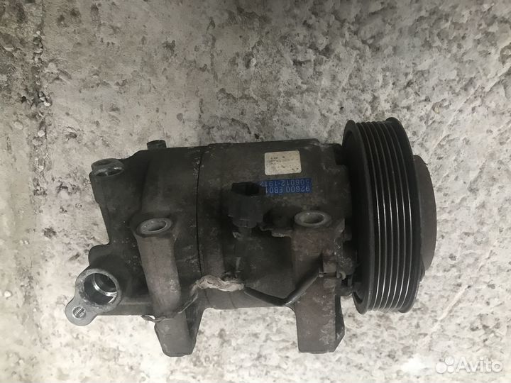 Компрессор кондиционера Nissan Pathfinder R51 2.5