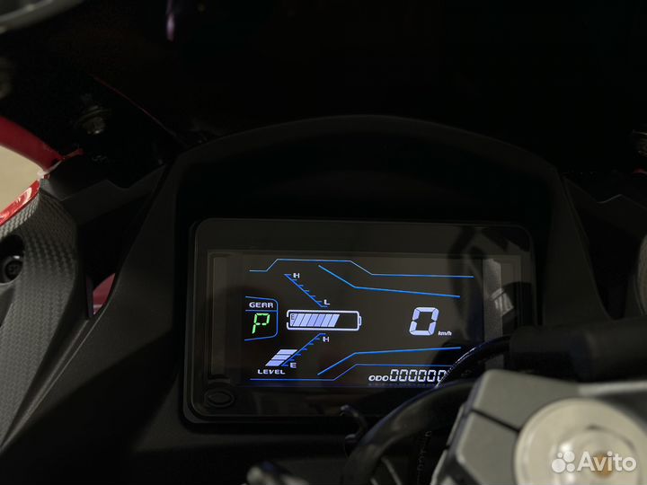 Электромотоцикл BMW RR