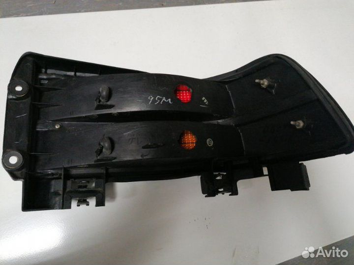 Фонарь задний задний правый Toyota Corolla