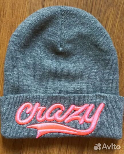 Шапка женская вязаная