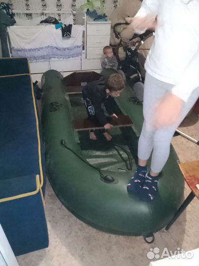 Лодка надувная бу