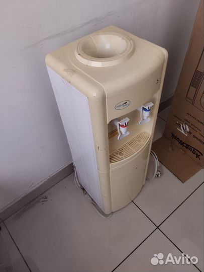 Кулер для воды бу