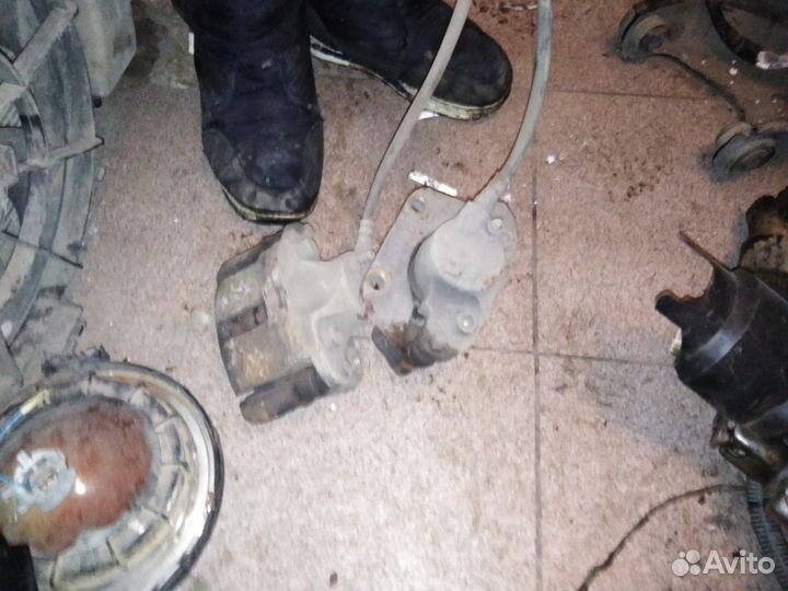 Суппорт Renault Logan