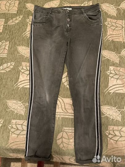 Джинсы женские цвета хаки