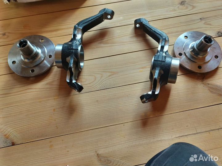 Поворотные кулаки niva нерегулируемые