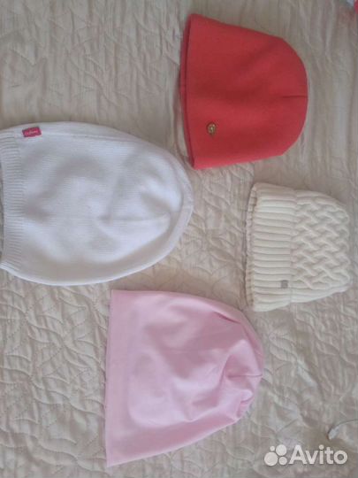 Продам зимние и осенние шапки