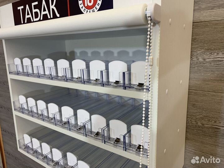 Табачный шкаф подвесной 27 марок