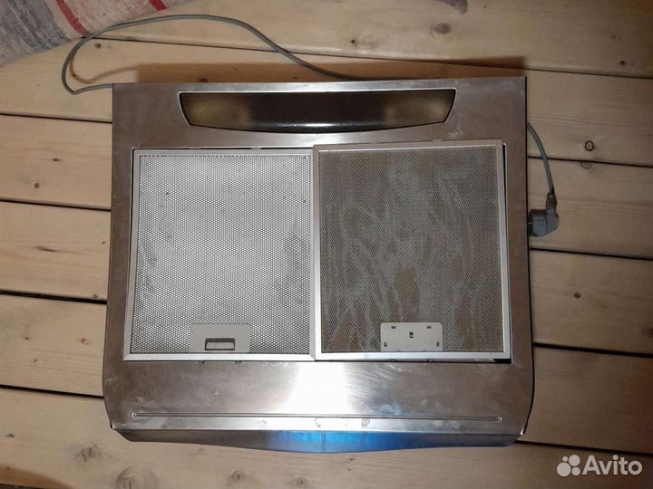 Вытяжка для кухни Whirlpool 59,5x50
