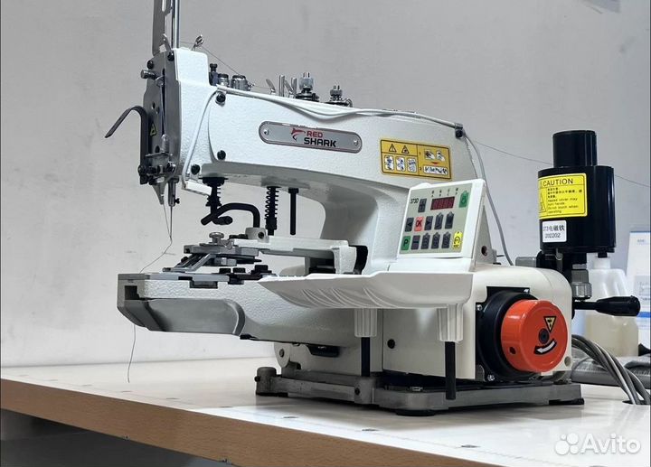 Пуговичная машина Red Shark RS-373D