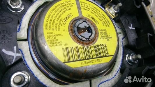 Подушка безопасности водителя ford C-MAX 1 (DNI17J