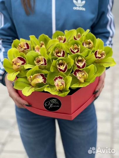 Букет Цветы в коробке